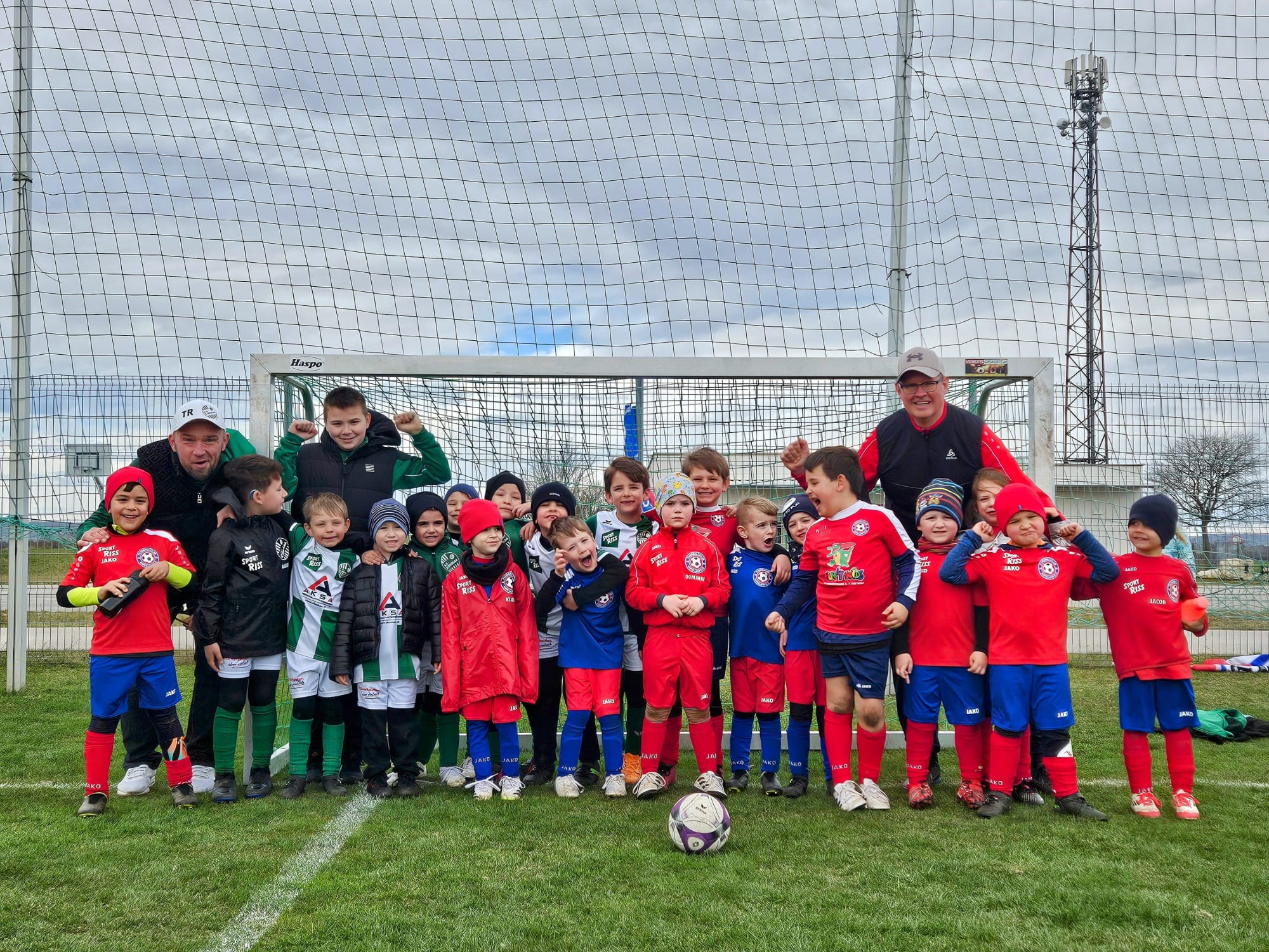 Read more about the article U6 empfängt den 1. FC Bisamberg & FC A11 Rapid Oberlaa